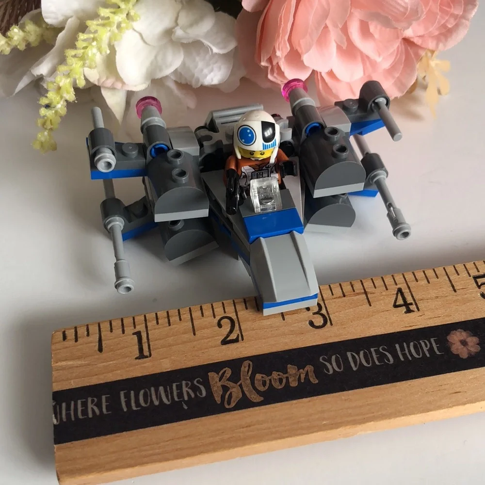 LEGO Star Wars 75125 Microfighters Series 3 Disney LEGO Star Wars 75125 Minifig